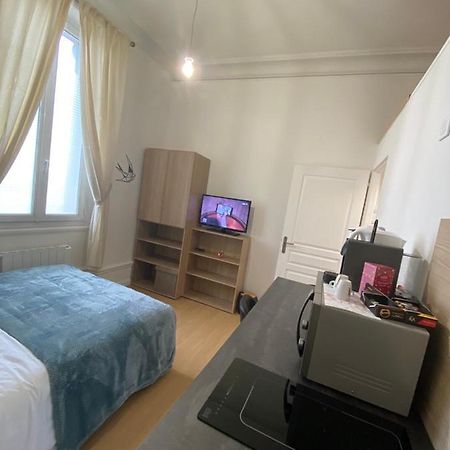Superbe Appartement Centre Ville Chez Tony Perigueux Exterior photo